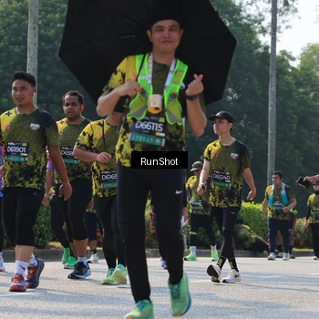 Runner Photo 7053974