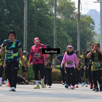 Runner Photo 7053975