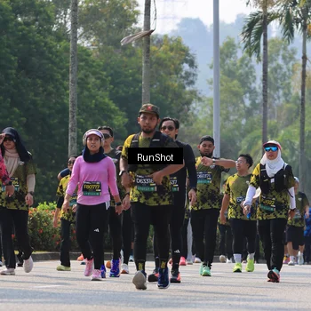 Runner Photo 7053981