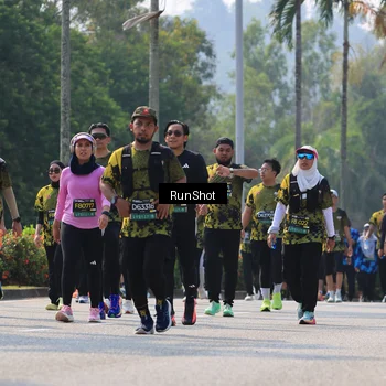 Runner Photo 7053989