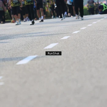 Runner Photo 7054025