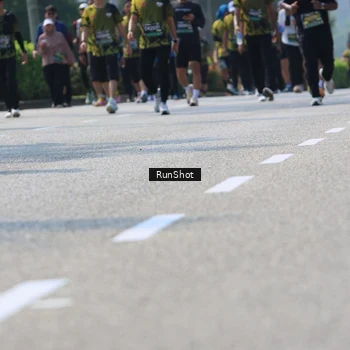 Runner Photo 7054026