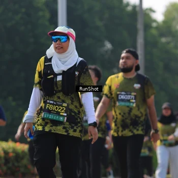 Runner Photo 7054027