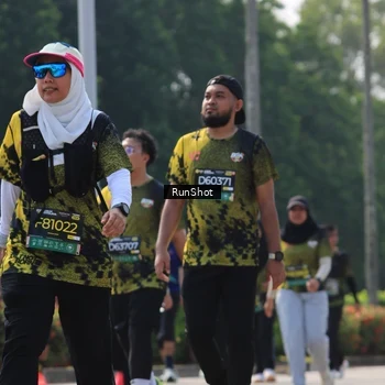 Runner Photo 7054034