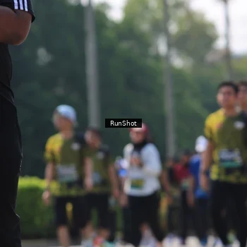 Runner Photo 7054071