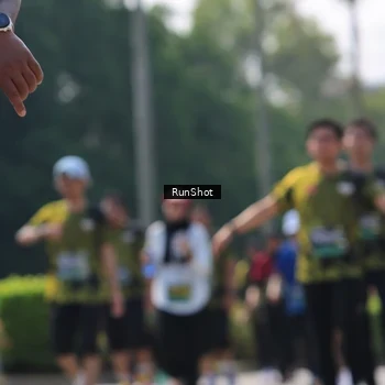 Runner Photo 7054076