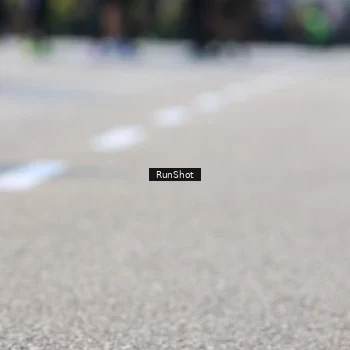 Runner Photo 7054135
