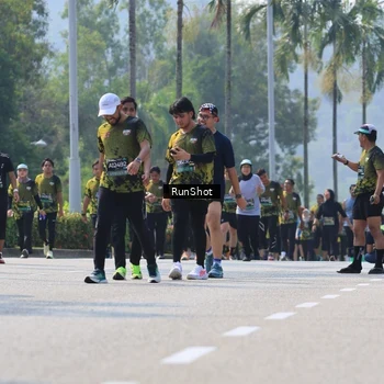 Runner Photo 7054158