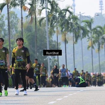 Runner Photo 7054192