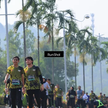 Runner Photo 7054197