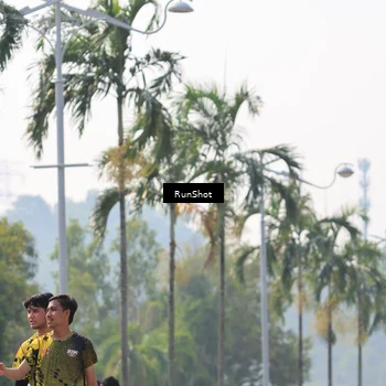 Runner Photo 7054212