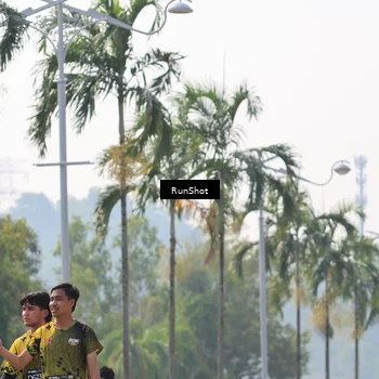 Runner Photo 7054214
