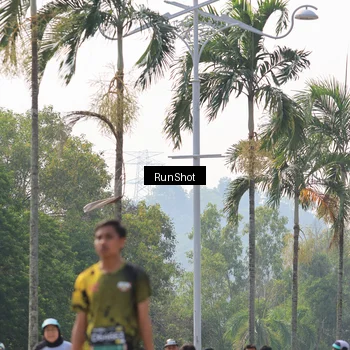 Runner Photo 7054255