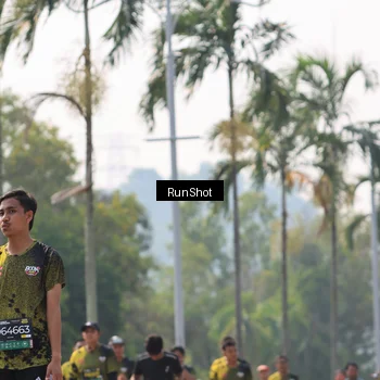 Runner Photo 7054264