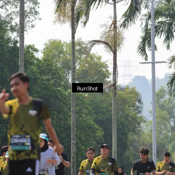 Runner Photo 7054274