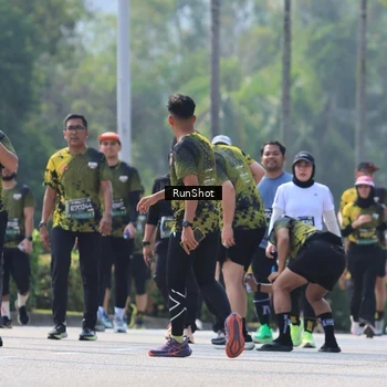 Runner Photo 7054287