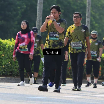 Runner Photo 7054323
