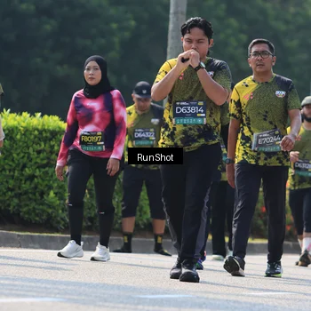 Runner Photo 7054336