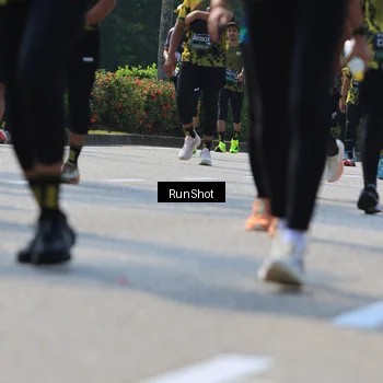 Runner Photo 7054340