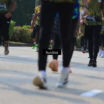 Runner Photo 7054383