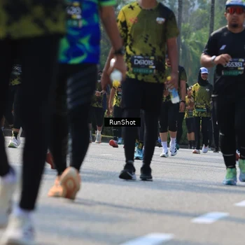Runner Photo 7054439