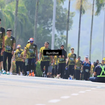 Runner Photo 7054524