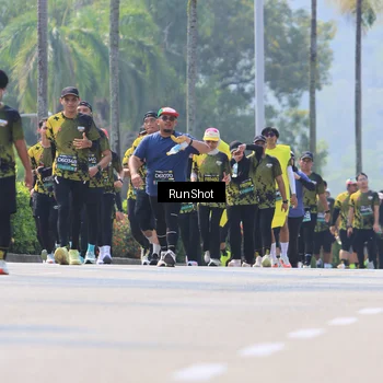 Runner Photo 7054534