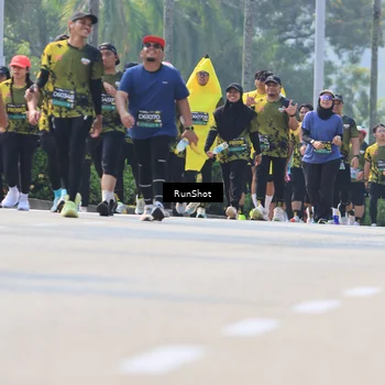 Runner Photo 7054560
