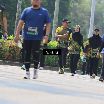 Runner Photo 7054564