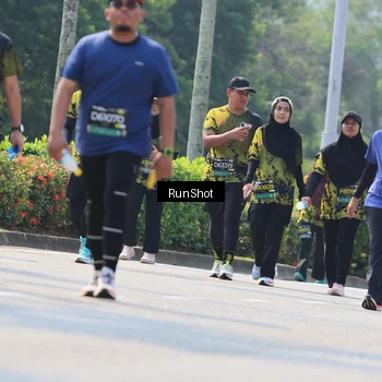 Runner Photo 7054565