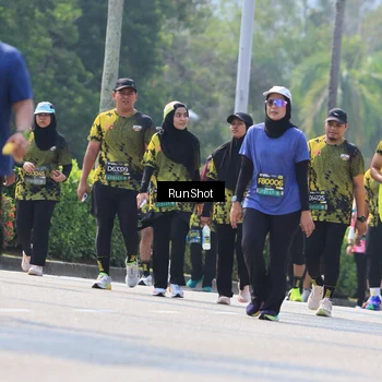 Runner Photo 7054566