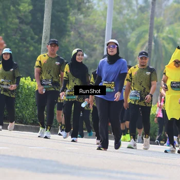 Runner Photo 7054570