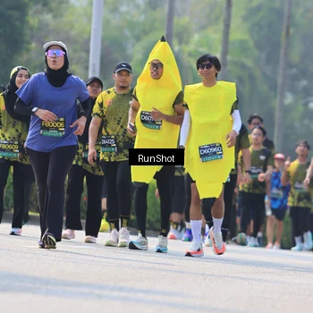 Runner Photo 7054580