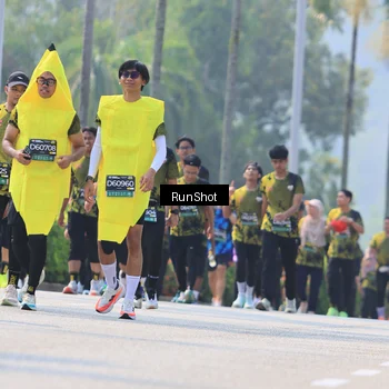 Runner Photo 7054583