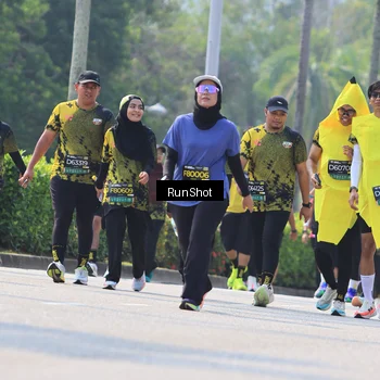 Runner Photo 7054584