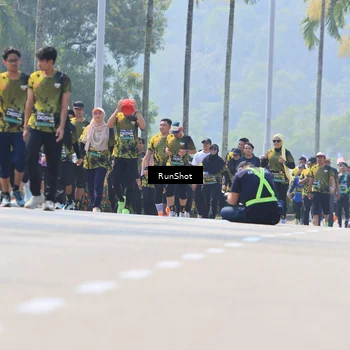Runner Photo 7054586
