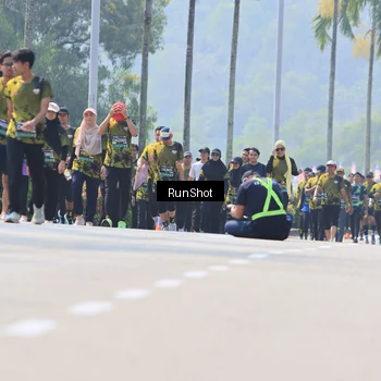 Runner Photo 7054597