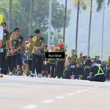 Runner Photo 7054601