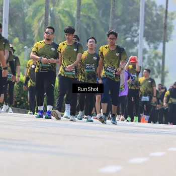 Runner Photo 7054617