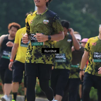Runner Photo 7054674