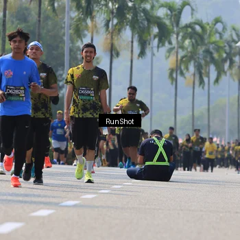 Runner Photo 7054721
