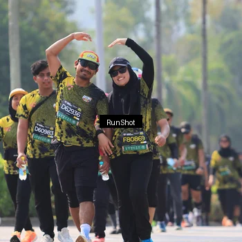 Runner Photo 7054735