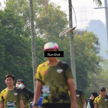 Runner Photo 7054760