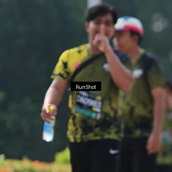 Runner Photo 7054773