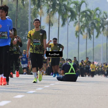 Runner Photo 7054777