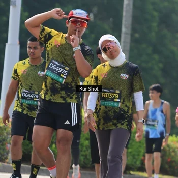 Runner Photo 7054798