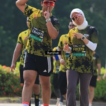 Runner Photo 7054816