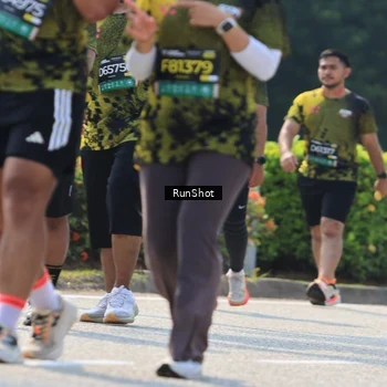 Runner Photo 7054820
