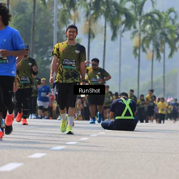 Runner Photo 7054833