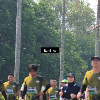 Runner Photo 7054846